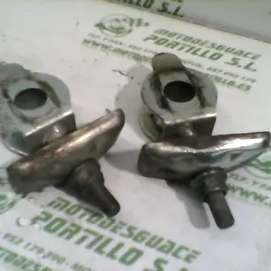 Foto de Tensores de rueda trasera Suzuki Marauder 125 referencia 46-19-17669