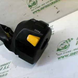 Foto de Piña izquierda Hyosung GT125R referencia 287-19-25890 foto 3