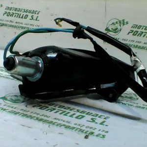 Foto de Intermitente trasero derecho Honda Pcx 125 referencia 181-23-46257 foto 2