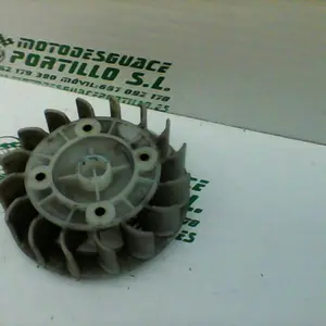 Foto de Ventilador del plato magnetico Kymco Agility city 125 referencia 231-23-44960 foto 3