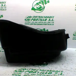 Foto de Porta-casco Honda SH 125 00-04 referencia 382-22-39398 foto 2