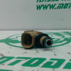 Foto de Inyector Kawasaki Z 900 referencia 6-24-47611 foto 2