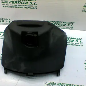 Foto de Carcasa bajo asiento Piaggio FLY 125 4T referencia 50-20-25309 foto 8