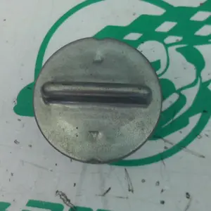 Foto de Tapón de deposito de gasolina Honda PS 125 referencia 106-24-47751 foto 15
