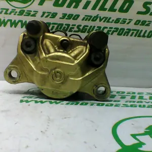 Foto de Pinza de freno trasera Gilera NEXUS 500 04 referencia 15-21-28841 foto 8