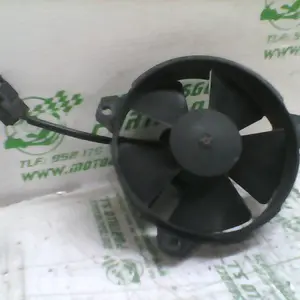 Foto de Ventilador del radiador Aprilia Sport city 250 inyeccion 09-10 referencia 109-21-39552 foto 5