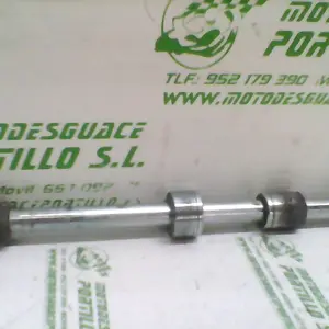 Foto de Eje de rueda delantera Kawasaki Gpz 400 referencia 4-16-11396