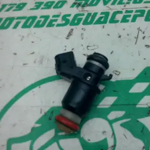 Foto de Inyector Honda PS 125 referencia 453-22-41231 foto 5
