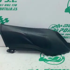 Foto de Carcasa lateral derecha Kawasaki Z 900 referencia 6-24-47491 foto 7