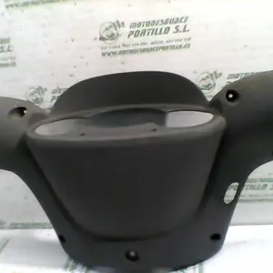 Foto de Contracabezón Yamaha Majesty 125 referencia 80-19-39296 foto 3