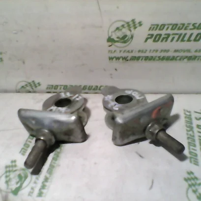 Foto de Tensores de rueda trasera Suzuki Marauder 250 referencia 193-21-33288