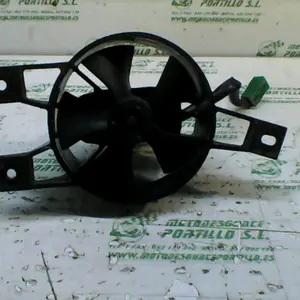 Foto de Ventilador del radiador Gilera RUNNER 125 - 97 referencia 135-18-14719 foto 1