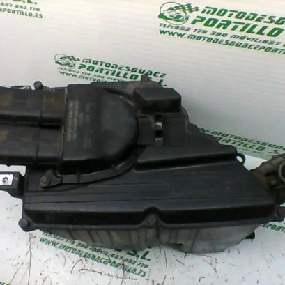 Foto de Caja de filtro Honda CBF 250 referencia 214-19-23305
