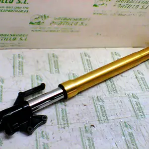Foto de Barra horquilla izquierda Hyosung GT 250 I COMET referencia 197-18-16316
