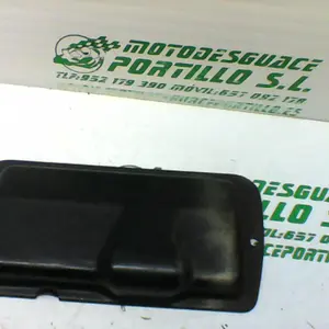 Foto de Tapa del motor de arranque Suzuki GS-500-F referencia 166-19-21566