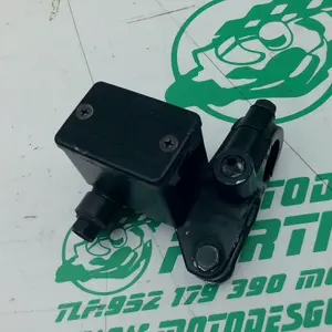 Foto de Bomba de freno trasero Sym JOYMAX 125 GTS referencia 375-21-38905 foto 2