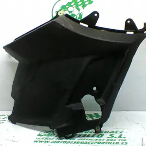 Foto de Carcasa bajo asiento izquierdo Peugeot Kisbee 50 4T referencia 303-19-34503 foto 6