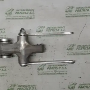 Foto de Bieleta Suzuki Gsr 600 referencia 26-16-611