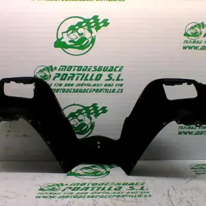 Foto de Embellecedor del manillar Piaggio MP3 250 RL referencia 397-21-40156 foto 2