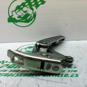 Foto de Estribera trasera derecha con reposapies Vespa GT 200 L referencia 138-22-34451 foto 2