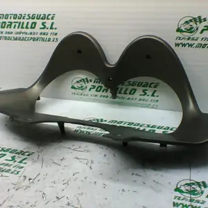 Foto de Embellecedor de cuadro de luces Aprilia ARRECIFE 200 referencia 275-19-23356 foto 4