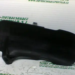 Foto de Guardabarro trasero Honda PS 125 referencia 106-24-47702 foto 9