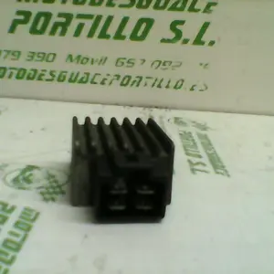 Foto de Regulador Peugeot ST 50 referencia 37-18-12187