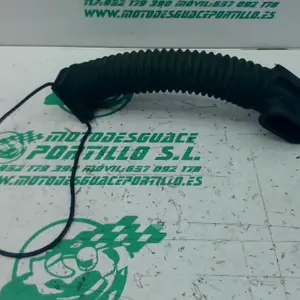 Foto de Entrada de aire Yamaha N MAX 125 referencia 394-23-46440