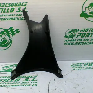 Foto de Embellecedor del manillar Sym JOYMAX 300I referencia 305-21-31821 foto 4