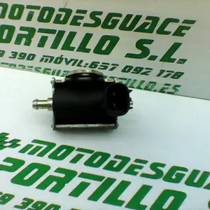 Foto de Bomba de aceite Peugeot Ludix 50 referencia 35-24-47141 foto 19