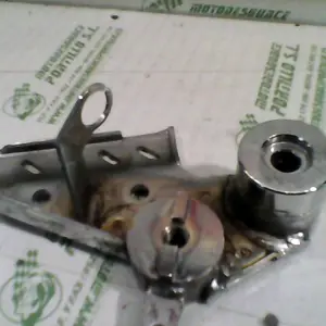 Foto de Estribera delantera derecha Hyosung Aquila 650 07-08 referencia 64-17-6136