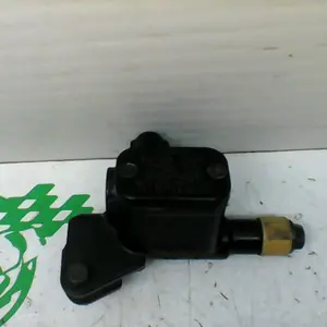 Foto de Bomba de freno delantero Yamaha N MAX 125 referencia 394-23-46366 foto 6
