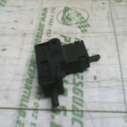 Foto de Sensor de embrague Suzuki MARAUDER 125I referencia 227-18-15570
