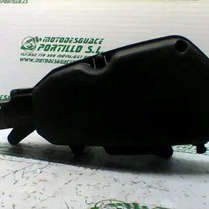 Foto de Caja de filtro Honda LEAD 100 referencia 136-17-32293 foto 8