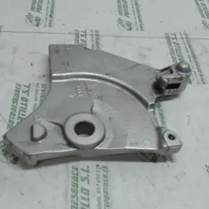 Foto de Soporte de pinza freno trasera Kawasaki Z 750 referencia 163-16-10317 foto 3