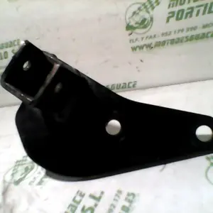 Foto de Estribera delantera izquierda Suzuki Marauder 250 referencia 193-21-33300 foto 4