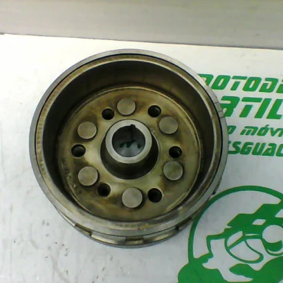 Foto de Plato magnetico Yamaha YBR 125 i referencia 118-19-19579