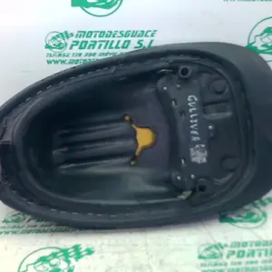 Foto de Asiento Aprilia Gulliver 50 referencia 166-16-47410 foto 7