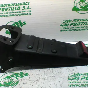 Foto de Portamatricula Honda SH 100 referencia 2-22-43187 foto 3