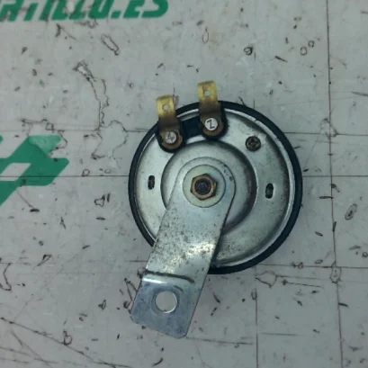 Foto de Claxon Yamaha axis cosmos 50 referencia 446-23-46636