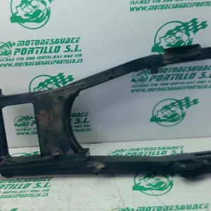 Foto de Basculante Honda CB 750 referencia 346-23-47413 foto 3