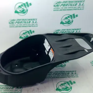 Foto de Porta-casco Honda PS 125 referencia 106-24-47738 foto 15
