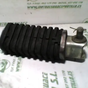 Foto de Reposapies delantero izquierdo Kymco VENOX 250 referencia 257-19-39715 foto 11