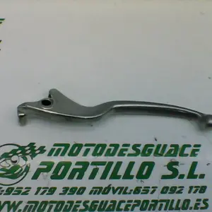 Foto de Maneta de freno trasero Peugeot tweet 125 referencia 20-16-47897 foto 3