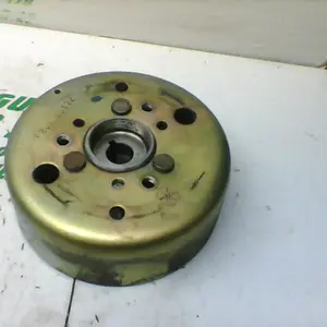 Foto de Plato magnetico Yamaha Neos 50 referencia 127-21-34095 foto 6