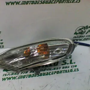 Foto de Intermitente trasero derecho Kymco Grand dink 125 referencia 166-20-36170 foto 4