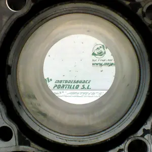 Foto de Cilindro y pistón Suzuki GLADIUS SFV 650 I referencia 202-18-16230 foto 5