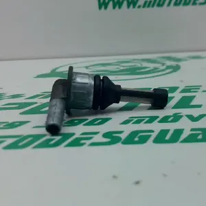 Foto de Grifo gasolina Aprilia Sportcity 125 referencia 64-21-38415 foto 4