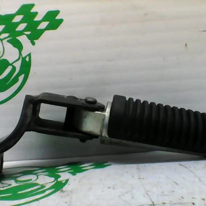 Foto de Estribera trasera derecha con reposapies Yamaha XMAX 250 referencia 213-19-37371
