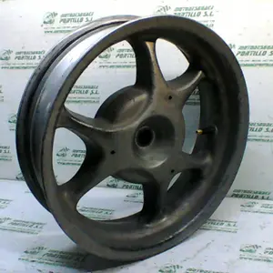 Foto de Llanta trasera Honda PS 125 referencia 106-24-47674 foto 19